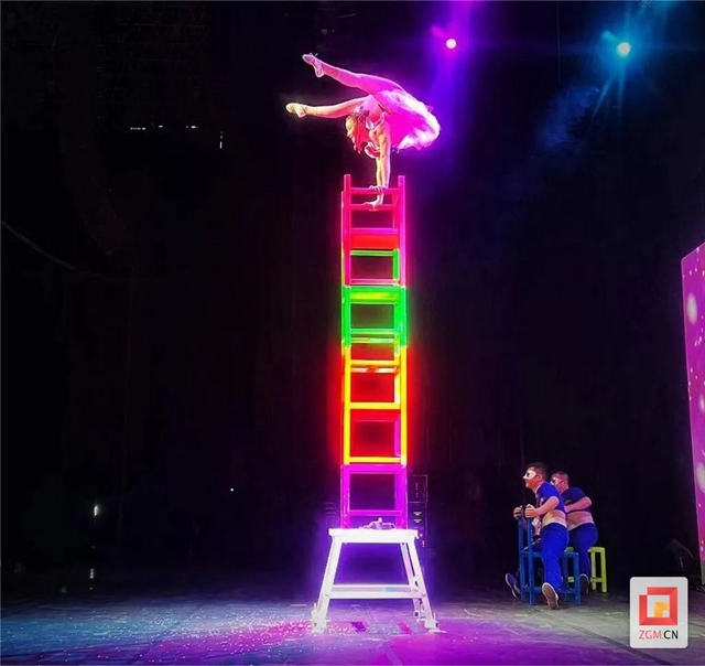 叫好又叫座!《恐龙馆奇妙夜》巴西巡演进程过半(图3) 640 (2).jpg