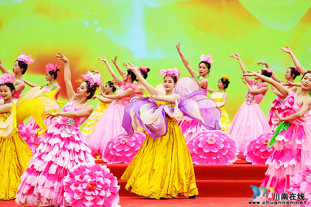 2023年中国农民丰收节暨古蔺县第二届高粱丰登节开幕(图6) nEO_IMG_6.jpg