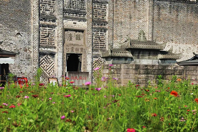 惊叹!屈氏庄园的建筑微观(图5) nEO_IMG_6.jpg