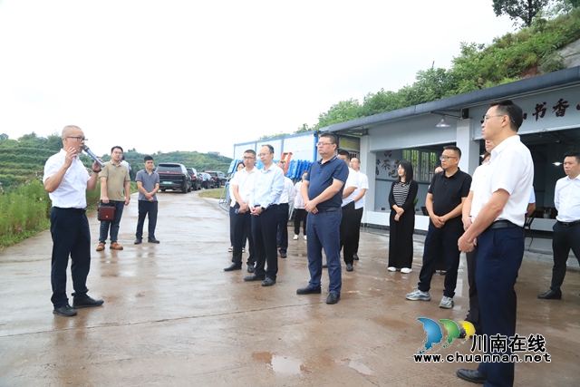 泸县云龙新型城镇化发展片区工作例会在云龙镇召开