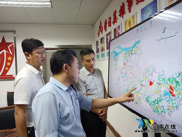 合江县政协建言献策 助力百亿绿色建材产业发展