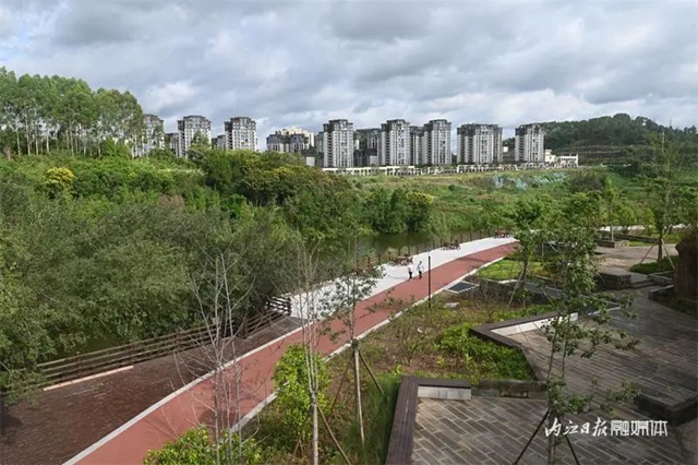 爱情迷宫+浪漫花海,内江这个湿地公园太“甜”了(图4) 4.jpg