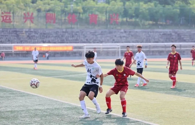 火热开赛!泸州市第一届青少年校园体育联赛足球精英赛(图7) 7.jpg