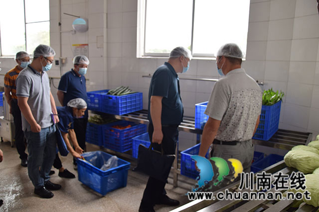 泸县一中“食”刻守护舌尖上的校园安全