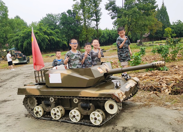 燃爆国庆必打卡地!泸州军事装备互动体验展9月23日震撼亮相泸州!(图11) 军事11.jpg
