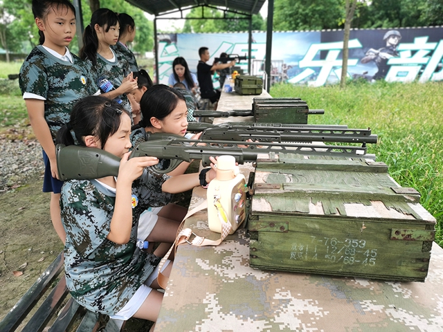 燃爆国庆必打卡地!泸州军事装备互动体验展9月23日震撼亮相泸州!(图17) 军事17.jpg