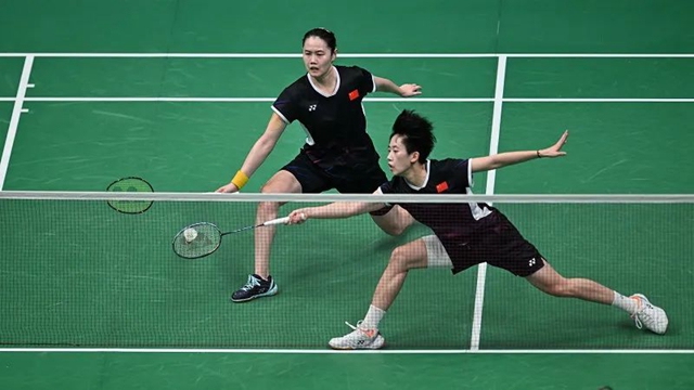 泸州籍运动员张殊贤和队友获得杭州亚运会羽毛球女团银牌