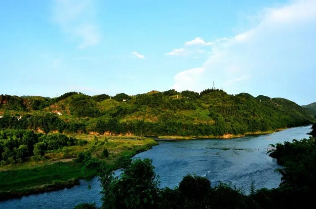 宜宾首部 |《宜宾市南广河流域生态环境保护条例》实施(图3) u=553342783,3852821486&fm=253&fmt=auto&app=138&f=JPEG.webp.jpg