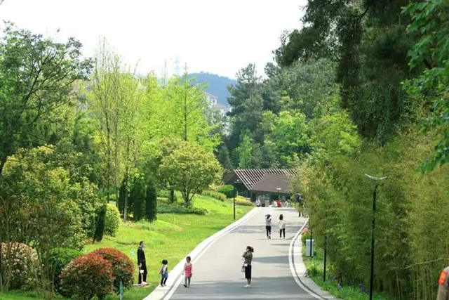 【注意】雨҈ ҈雨҈ ҈雨҈ ҈，注意保暖