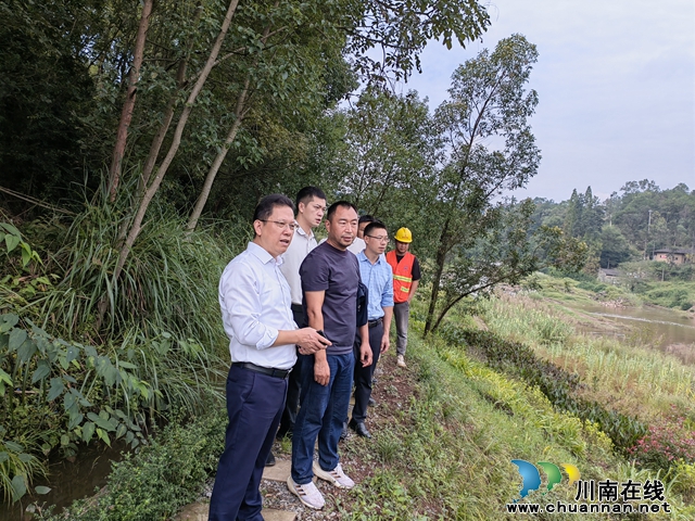 泸州市生态环境局到泸县百和镇调研生态环境保护工作