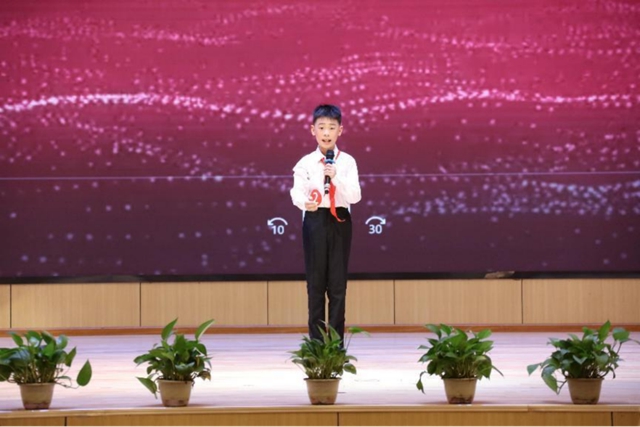 泸州市第二十八届中小学生读好书故事演讲比赛圆满落幕泸州市第二十八届中小学生读好书故事演讲比赛圆满落幕(图4) 4.jpg