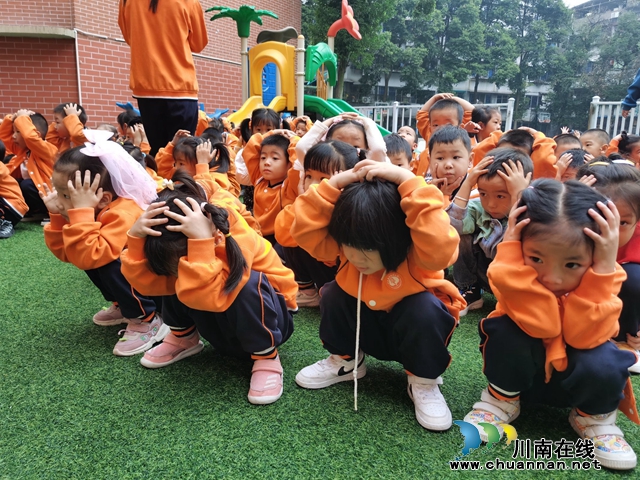 泸县惠济路幼儿园开展地震应急演练活动