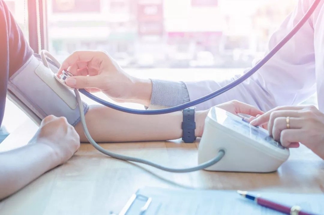 【警惕】蹲久了站起来眼前一黑，头好晕！这是怎么回事？