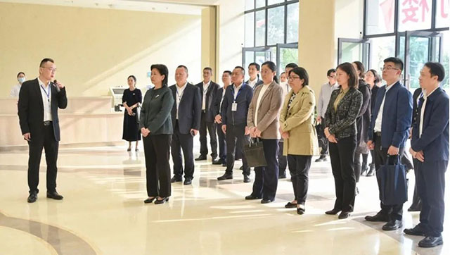 国家卫生健康委妇幼健康司副司长沈海屏一行莅泸调研儿童健康工作