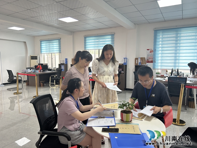 泸县云龙镇：以强有力监督 坚决遏制乱占耕地建房行为