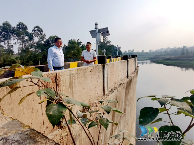 泸县副县长马晋宇开展巡河检查工作