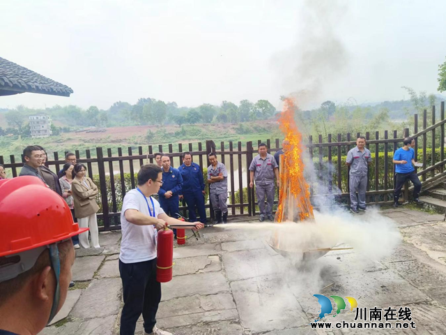 合江县先市镇：开展消防宣传日活动 提升企业消防安全意识