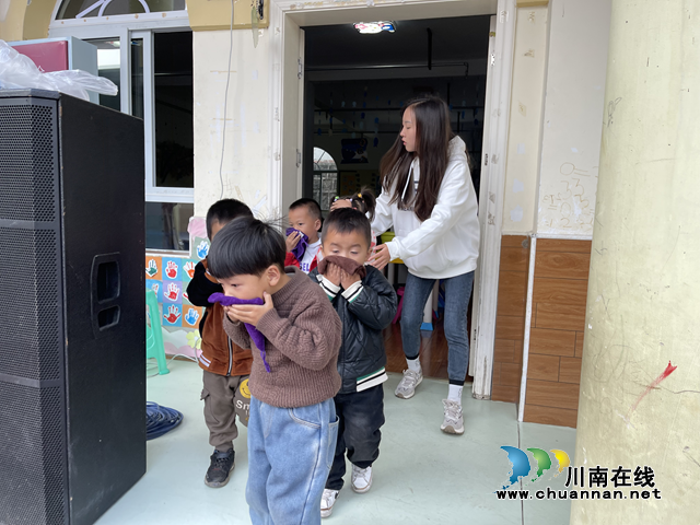 叙永正东中心幼儿园：“火”速行动，安全“童”行