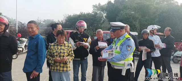 云龙镇：挂牌上路保安全 禁毒宣传进万家