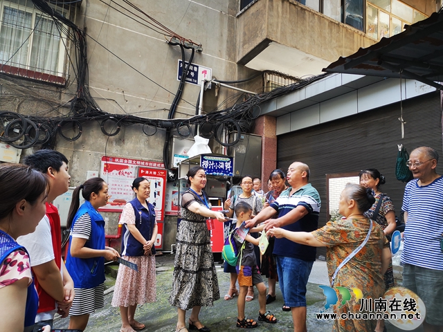 江阳区北城街道开展“115—代表在找我”群众接访活动