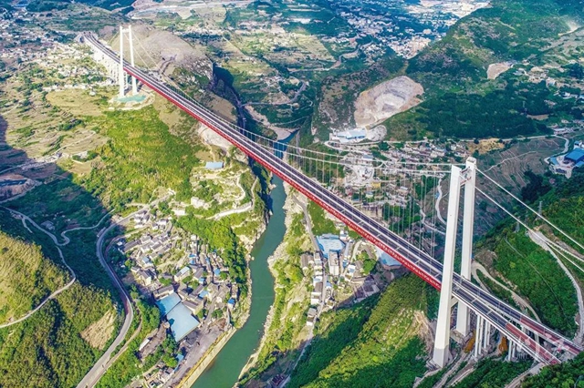 口述泸州40年丨陈胤成：援建古蔺两年多，见证了西部县城的蜕变