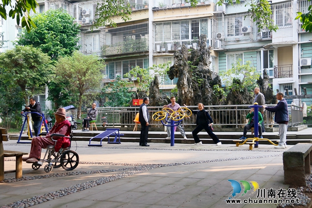 龙马潭：社企合作共治理 老旧小区“焕新颜”