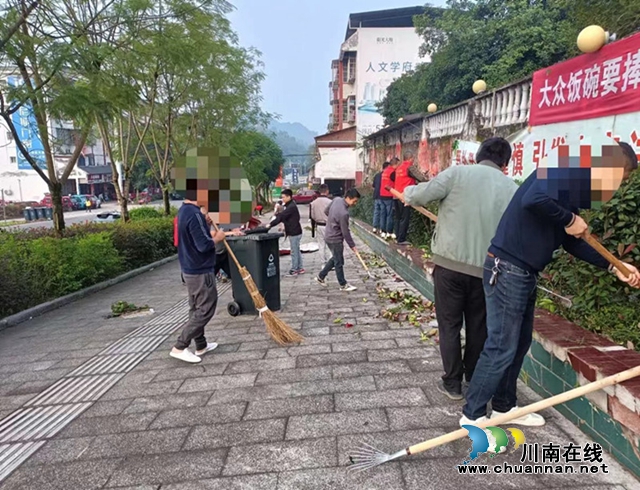 合江县白鹿司法所：组织社区矫正对象开展公益劳动