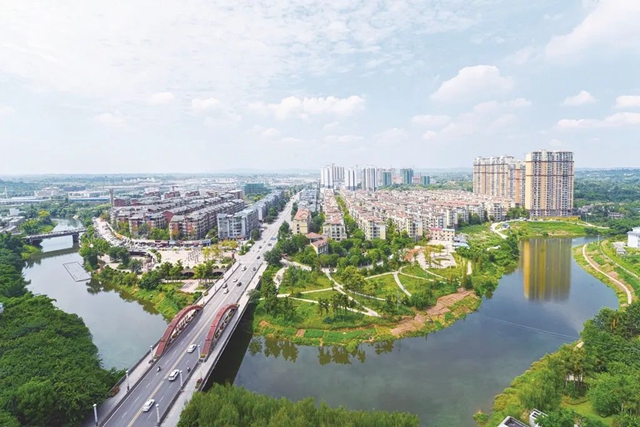 口述泸州40年丨朱仕奇：我的《泸县变迁史》专集，见证县域县城之变