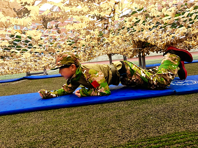 赓续红色基因 提升国防素养| 玉带河学校举行军事体育运动会(图10) nEO_IMG_10.jpg