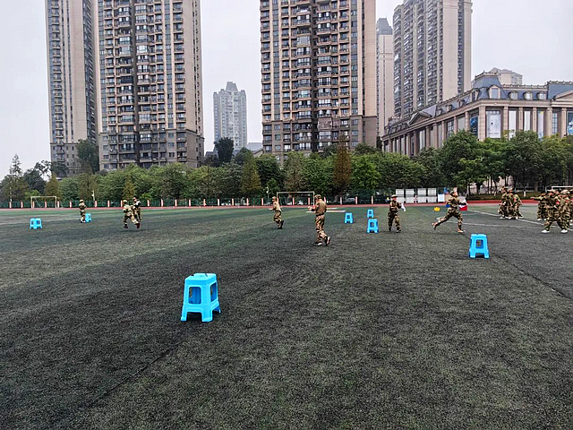 赓续红色基因 提升国防素养| 玉带河学校举行军事体育运动会(图23) nEO_IMG_24.jpg