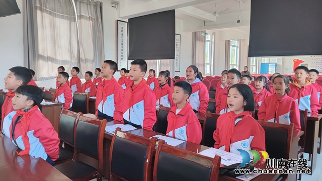 叙永正东中心校：“快乐辅导 自豪育人”教学研讨活动