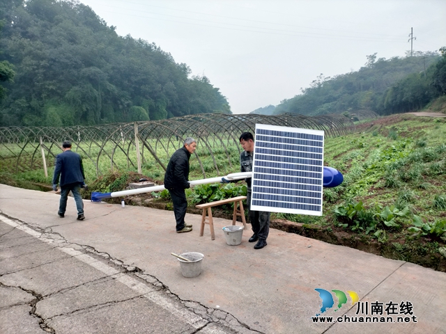 江阳区华阳街道西岸村： “光亮工程”照亮乡村路 温暖群众心