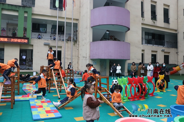 精研微究 共探区域活动｜叙永县学前教育魏发群名师工作室开展研修活动