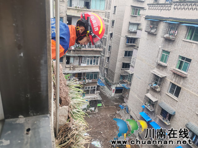 民心守护 ┃ 龙马潭区小市街道上大街社区安全排危解民忧