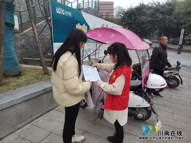 就近办、快捷办、流动办！龙马潭区鱼塘街道助力电动二轮、三轮电动车登记上牌