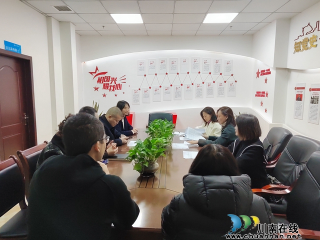 泸州市普查中心到泸县玉蟾街道调研经济普查单位清查工作