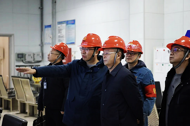 泸州市市场监管局党组书记、局长宋庆带队开展节前特种设备安全检查(图4) nEO_IMG_4.jpg