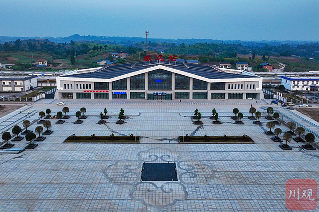 通车在即!成宜高铁8座新建客运站房高清大图来了——(图8) nEO_IMG_8.jpg