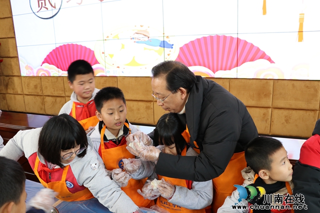 爱在冬至  情牵留守丨泸县城北小学校开展关爱留守儿童主题活动