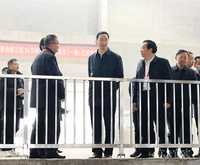 宜宾市委书记方存好专题调研五粮液高质量倍增工程和城市道路建设重点项目