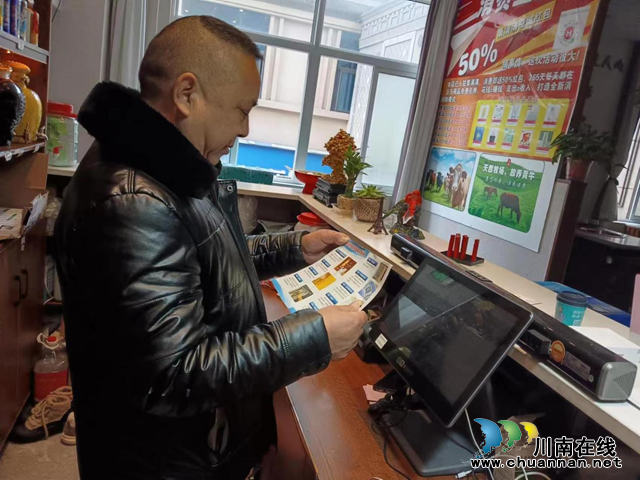 龙马潭区鱼塘街道:狠抓餐饮油烟治理 一同守卫酒城“蓝天”(图2) 图片2.png