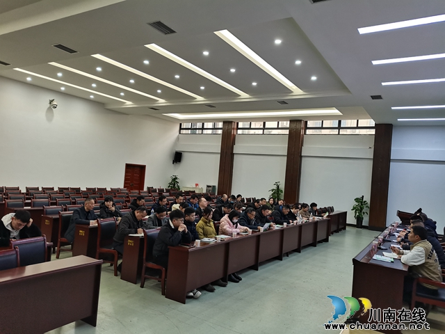 龙马潭区召开商务系统厨余垃圾直运工作推进会