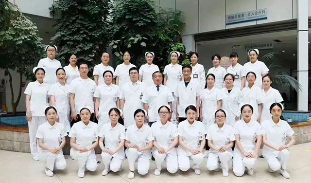 【围观】你还在家热面膜？