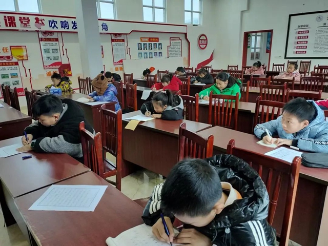 民心守护｜泸县天兴镇中兴社区青少年宫2023年秋期成果汇报展示来啦！