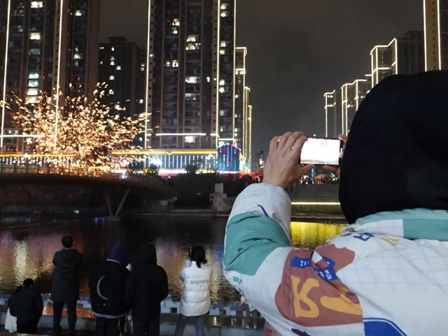 【烟火古蔺】1600摄氏度的极致浪漫,“打铁花”带你走进蔺州年味……(图9) 微信图片_20240124104448.jpg