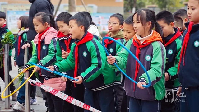 一校一景 | 一人优秀全家吃肉!泸州这所学校给优秀学生发排骨、牛肉……(图7) 肉7.jpg