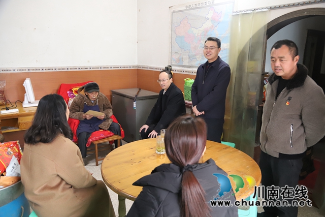 肖春率队到泸县云龙镇开展走访慰问活动暨检查督导重点工作(图4) 5e50a26829474d1a0fcd4c6ba7ecb0e.jpg