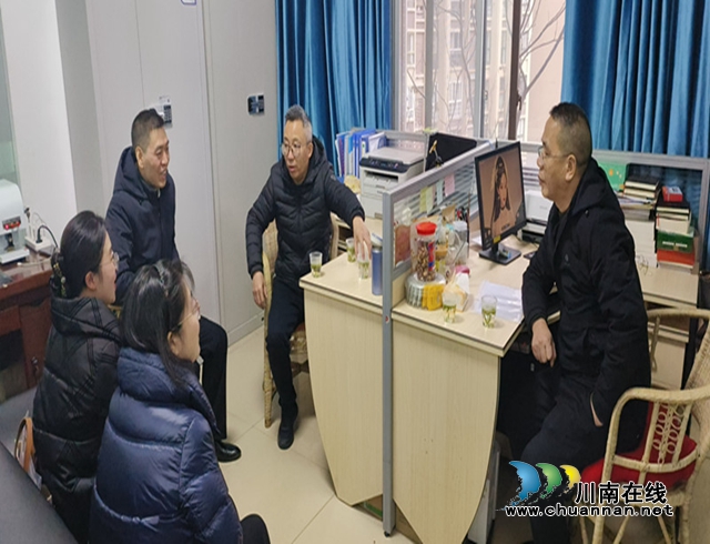 四川省公证协会到合江县开展慰问