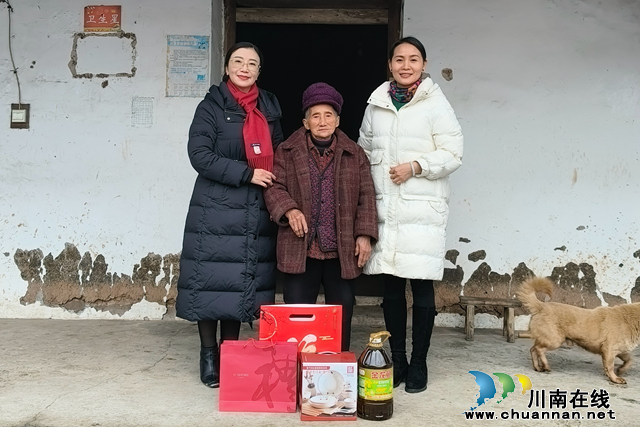 合江县人社局：节前入户送温暖，浓浓关爱暖人心