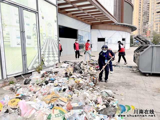 县综合行政执法局：“城管进社区”助力基层治理 (2).jpg